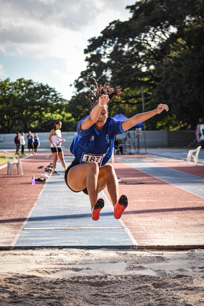 Atleta Silvia Vitória Goveia do Nascimento inicia nova fase no Projeto Corridas, Saltos, Lançamentos e Superação