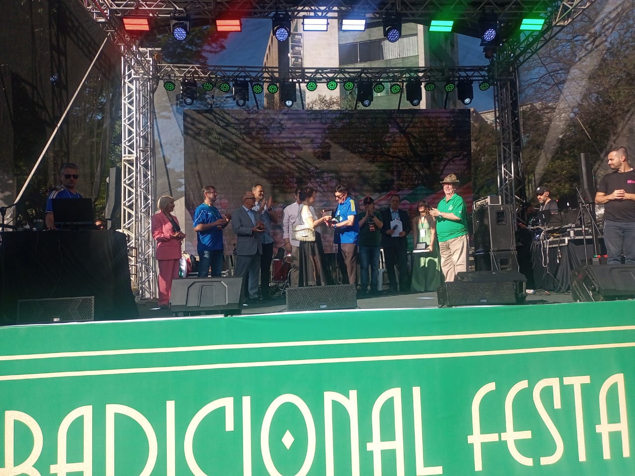 Vittorio Medioli é homenageado durante a 17ª Festa Tradicional Italiana de Belo Horizonte